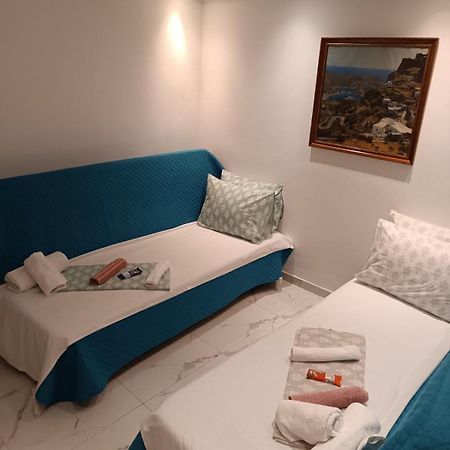 Giannis Apartment Atene Esterno foto