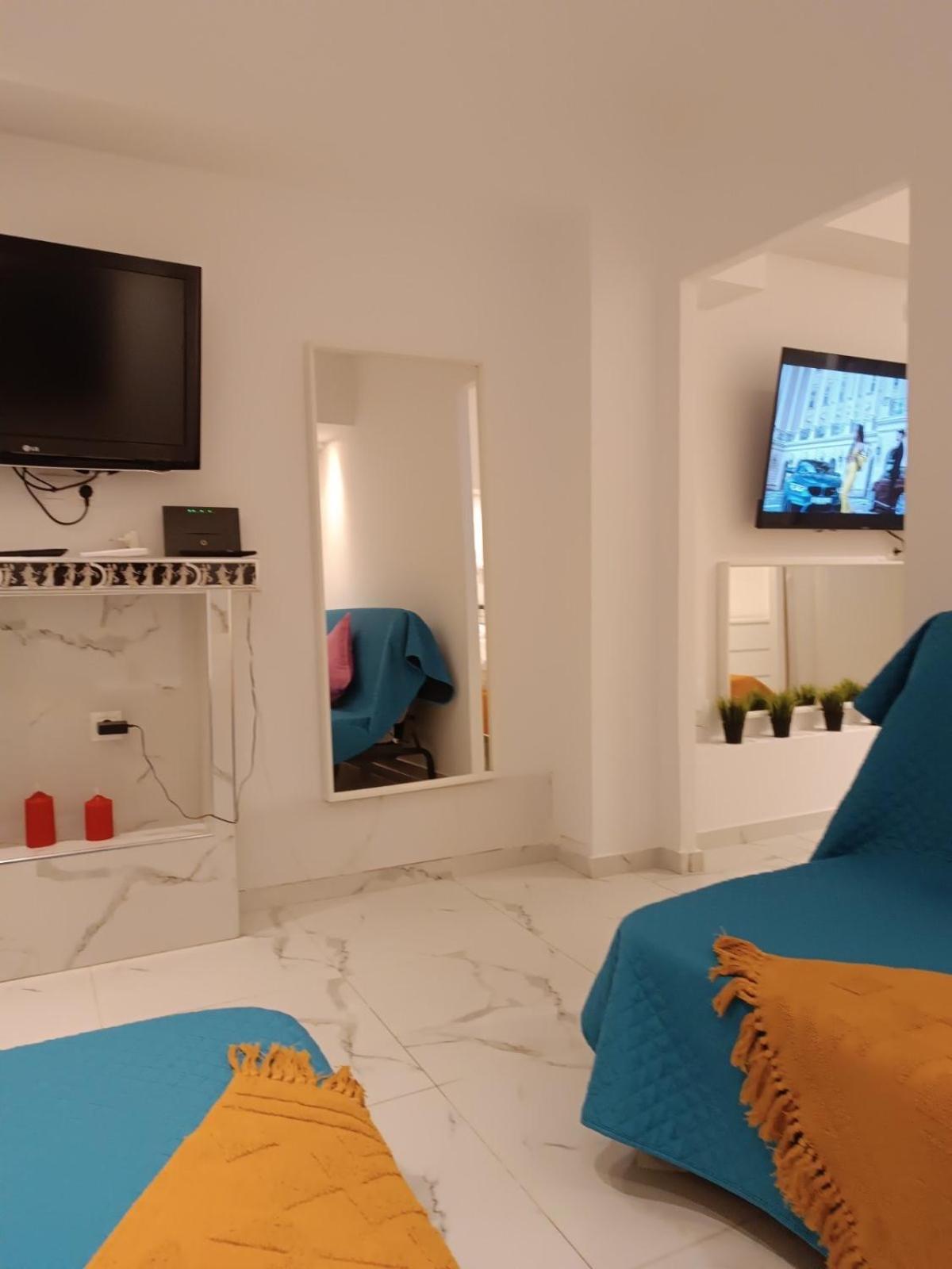 Giannis Apartment Atene Esterno foto